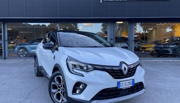 RENAULT Captur TCe 12V 100 CV GPL Intens